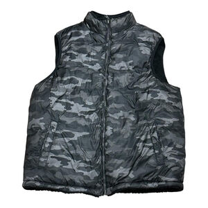 CORE Life Vest Mens Large Gray Camo Reversible Sherpa Lined Quilted Puffer
